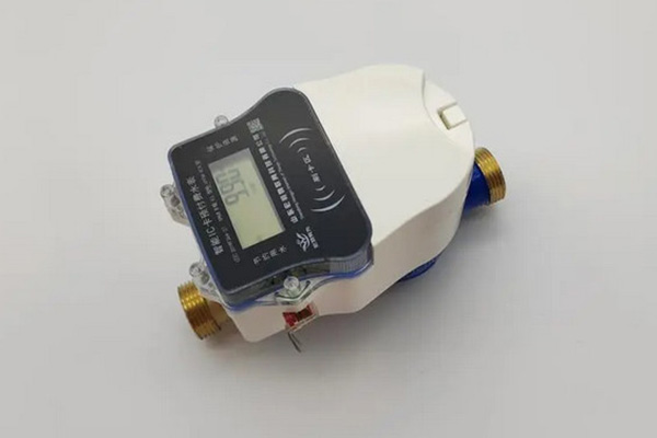 一目了然 如何挑選適合你的智能水表？